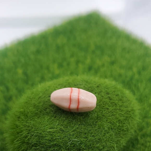 Jewelry - Cream And Red Ribbon Laced Bead P327